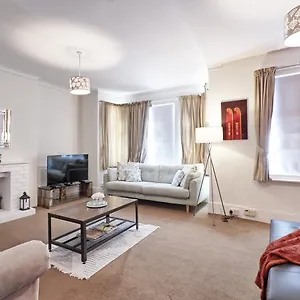charming-and-cozy-apartment.cambridgehotelsuk.com/